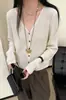 Cárdigan de punto de manga larga con cuello en V para mujer de principios de otoño, nuevo estilo coreano 2026, holgado, simple, calado, casual, top versátil