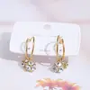Brincos de Zircônia de Alta Qualidade para Mulheres, Simples, Leves e Luxuosos Brincos Retrô, Design de Nicho, Brincos de Estilo Cool Venda por Atacado