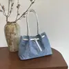 Bolsa tote transversal moderna, fresca e doce, bolsa feminina, nova coleção de verão 2026, com cordão, bolsa de ombro único, bolsa versátil para o antebraço