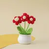 Planta de Muguete Tejida a Crochet Hecha a Mano en Maceta, Decoración para el Hogar, Girasol Tejido con Hilo, Regalo para el Día del Maestro