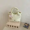 Bolso Pequeño Retro de Gama Alta para Mujer 2026 Nueva Moda Versátil Bolso Cruzado Ropa de Trabajo Casual Bolso de Mano Bolso de Hombro Moderno