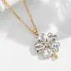 Colar de Trevo de Quatro Folhas Inlaid com Strass Estilo Ins Coreano Personalizado para Mulheres Corrente Simples para Clavícula Fresca Literária de Nicho