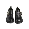 Venda Quente Moda Versátil para o Dia a Dia Mocassins Sapatos Pequenos de Couro Retrô Novo Estilo Primavera Solado Grosso Mocassins Britânicos