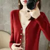 Blusa de Manga Longa com Decote V Jaqueta Pequena de Xale Primavera e Outono Atacado Malha Fina Suéter Feminino Cardigã Curto Novo Estilo