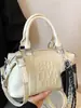 Bolso de Mano Retro de Moda Tendencia Estilo Coreano Bolso Boston Almohada con Alto Valor Estético, Bolso Cruzado Simple y Único para el Día a Día