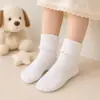 Calcetines Blancos de Encaje de Algodón para Niñas Calcetines de Media Pantorrilla Estilo Delgado Primavera y Verano Calcetines de Princesa para Niños Transpirables Suaves Calcetines para Bebé Venta al por Mayor