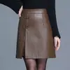 Nova Saia de Couro Slimming de Cor Sólida de Comprimento Médio para Mulheres, Moda Outono 2026 Cintura Alta Slimming Simples para o Trabalho Saia Evasê