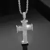 Fábrica Fuente de Joyería Europea y Americana Venta al por Mayor Estilo Hip-Hop Personalizado Lujosos Collares de Cruz y Colgantes Únicos para Hombres y Mujeres
