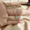 Colar com Pingente de Diamante Coração Mais Vendido Corrente para Clavícula Luxo Leve Versátil para o Dia a Dia Temperamento Refinado Exquisito Ponto de Diamante Colar Coração