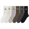 Calcetines para Hombre y Mujer Estilo Caperucita Roja Mismo Estilo Calcetines de Caña Media Pareja Cuatro Estaciones Absorbentes de Sudor Transpirables Moda Ins Desodorantes Deportivos Zhuji