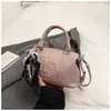 Bolso de Mano Retro de Moda Tendencia Estilo Coreano Bolso Boston Almohada con Alto Valor Estético, Bolso Cruzado Simple y Único para el Día a Día