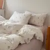 Nuevo modelo 2026 serie jacquard tridimensional estampado lavado 100% algodón Clase A 60S juego de cuatro piezas para cama de 1.2m