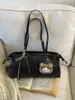 2025 de Moda para Viajar Gran Capacidad Casual Estilo Nuevo Texturizado Retro para Mujer Bolso de Hombro o Axila con Colgante