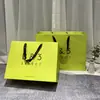 Bolsas de Cartón Blanco Simples y de Alta Gama, Bolsos para Tiendas de Ropa, Bolsas Publicitarias, Bolsas para Regalo de Flores de Cumpleaños, Bolsas de Compras