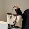 Bolsas Femininas Transfronteiriças 2026 Nova Moda Outono e Inverno Casual Versátil Bolsa de Ombro de Alta Qualidade Bolsa Tote para o Dia a Dia