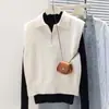 Chaleco de Punto tipo Polo con Media Cremallera de Algodón tipo Capullo para Mujer en Otoño e Invierno Nuevo Diseño Retro que Reduce la Edad Artefacto Versátil para Vestir en Capas