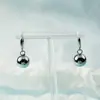 Pendientes Metálicos Franceses Retro de Bola Exquisitos Pequeños 2022 Tendencia Temperamento Estilo Frío Diseño Simple Brazaletes para Oreja