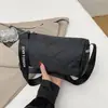 2026 Nuevo Bolso de Hombro Único Acolchado de Diamantes Versátil Moderno Deportivo Bolso Cruzado Alta Estética Simple Casual Bolso Almohada Mujer