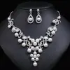 Aretes Colgantes Collar con Colgante de Gota de Agua con Pedrería Trabajo Pesado Exquisito Lujo Cadena para Clavícula Conjunto para Vestido de Banquete Venta al por Mayor Directa de Fábrica