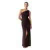 Moda de Verano Europea y Americana Nuevo Estilo Elegante y con Estilo para Mujer Cuello Diagonal Plisado Abertura Color Sólido Vestido Largo Ropa Transfronteriza
