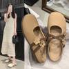 Chinelos Confortáveis Fechados no Bico Estilo Birkenstock para Mulheres, Novo Modelo de Primavera, Antiderrapantes com Solado Grosso Casual Slip-On Meio-Chinelos Preguiçosos