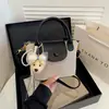 Bolsa de Mão Estilo Balde Design de Nicho Vintage Verão 2026 Nova Bolsa de Ombro Cor Sólida Bolsa Transversal Moda Casual