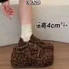Em estoque~Outono de 2026 novo estilo sapatos com velcro para mulheres, mocassins feios-fofos de bico largo, tênis casuais, sapatos de skate