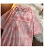 Camiseta de manga corta para niña con letras bordadas y teñido anudado, camiseta holgada de verano para mujer, ropa para mujer