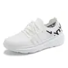 Sapatos quadrados de dança de verão novos e transfronteiriços 2025 para mulheres, tênis de dança leves com sola macia para caminhar, dançar e aeróbica