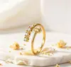 Anillo de Luz LED Circular Abierto de Acero Inoxidable con Strass Cruzado Amazon, Anillo de Dedo Ajustable de Lujo con Cuatro Diamantes