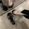 Sandálias Femininas de Salto Bloco 2026 Verão Novo Versátil Moda Cristal Francês Transparente Chinelos Femininos para Uso Externo