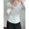Camiseta Feminina Ns Estilo Coreano Gola V com Laço de Renda Manga Longa 2026 Nova Coleção Início da Primavera Slim Fit Camiseta Básica 2155