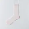 Meias slouch brancas para mulheres, estilo fino de verão, feitas de seda de amoreira, cano longo, meias leves de primavera, adequadas para combinar com sapatos de couro JK no verão