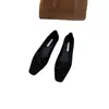 Otoño 2026 Nuevo Retro Francés Tacón Grueso Punta Cuadrada Zapatos Planos de Corte Bajo Mocasines Elegantes de Slip-On para Mujer Zapatos de Frijol