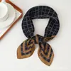 Bufanda Pequeña de Seda Cálida y Elegante Versátil para Otoño e Invierno para Mujer, Popular Estilo Nuevo 2025, Combinable con Ropa, Chal, Pañuelo Cuadrado, Bufanda para el Cuello