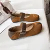 Zapatos retro de punta dividida para mujer, nuevo estilo otoño 2026, zapatos planos Mary Jane con hebilla, suela suave esmerilada, zapatos casuales versátiles