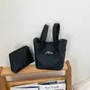 2026 Invierno Nuevo Bolso Nube Moda Diseño de Nicho Bolso de Hombro Cruzado Bolso Cubo Plegado Acolchado Bolso de Cadena