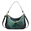 Bolso de axila con estampado de serpiente brillante, Bolso de mano para mujer de estilo coreano de lujo ligero de nicho, Bolso pequeño de cadena de moda para mujer