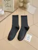 Calcetines de Colores para Niños Ins Súper Fire Morado Naranja Rojo Rosa Calcetines Medios Calcetines de Danza Moderna con Pantalones de Tiburón
