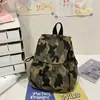 Mochila com Cordão Moderna e na Moda 2026 Verão Nova Grande Capacidade Viagem Esportes Lazer Mochila