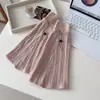 Cubiertas de calcetín de punto gruesas, cálidas, estilo coreano para otoño e invierno para mujer, con un diseño único de cordón, un estilo retro universitario y un efecto adelgazante en las pantorrillas, creando un look de calcetín largo y con volantes