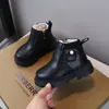 Botas de Moda para Niñas 2026 Invierno Nuevas Botines para Niñas Estilo Británico Moda para Niñas Botas de Algodón Suaves con Forro de Felpa para Niñas