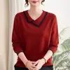 Blusa de tricô de outono para mãe 2026 novo estilo para mulheres de meia-idade e idosas, suéter base fino e estiloso para primavera e outono