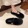 Chinelos femininos macios e aconchegantes, novo estilo outono 2026, sapatos fechados confortáveis de sola plana, fáceis de calçar e usar ao ar livre, quentinhos