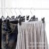 Fábrica direta branco triângulo calças rack coreano metal retrátil rígida calças acolchoadas clipe antiderrapante underwear clip underwear suporte