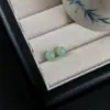 Nuevos Pendientes Verdes Estilo Chino para Mujer, Lujo Ligero, Gama Alta, Pendientes Elegantes, Estilo Antiguo, Exquisitos, Diseño de Nicho, Pendientes Versátiles