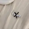 Pasador de Pelo con Lazo de Perlas en Forma de Corazón 2025 Estilo Coreano Clip para Flequillo de Niña Accesorio para el Cabello de Celebridad de Internet Pasador Dulce para Niña Adorno para el Cabello