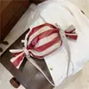 Bolsa de Hombro Dulce Linda de Nicho de Chica Popular Transfronteriza Nueva Tendencia de Comercio Exterior Forma Especial Bolsa de Brazo Callejera