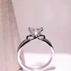 Anillo de Zirconia Imitación Moissanita Ocho Corazones y Ocho Flechas para Mujeres y Hombres Anillo de Boda de Seis Garras Transfronterizo Douyin Kuaishou Celebridad de Internet Transmisión en Vivo Venta al por Mayor