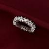 Anillo de Flor de Cuatro Hojas de Plata Esterlina S925 Moda Lujo Accesible Diamante Completo Diseño Nicho Fresco Pequeño Joyería de Mano de Alta Gama R02144